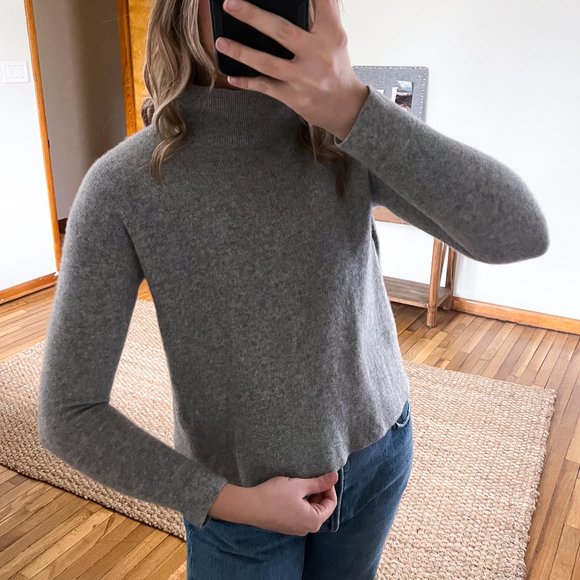 Everlane Sweaters - Everlane Cashmere Blend Gray Mock Neck Tight Knit Boxy Pullover Sweater SHRUNK